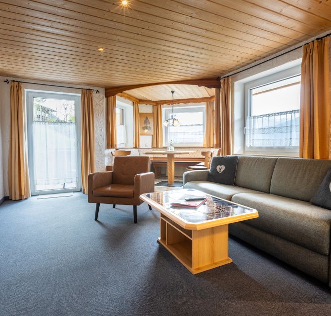 Ferienwohnung im Gästehaus Almenrausch